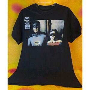 NWT Retro Batman 66 Adult Black T-Shirt  - TV Batman &‎ Robin Size Medium